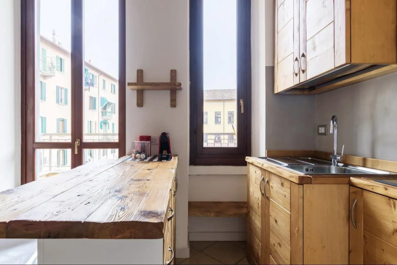 Cosy Apartment In Bovisa Milaan